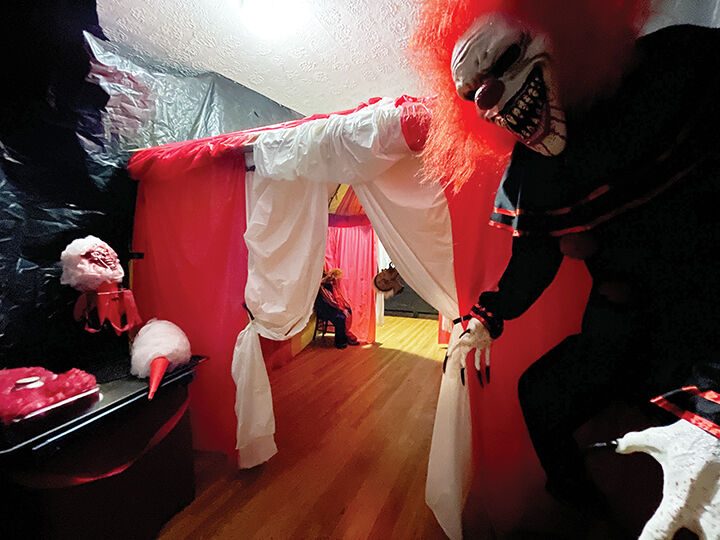 10-13 Haunted House 2.jpg